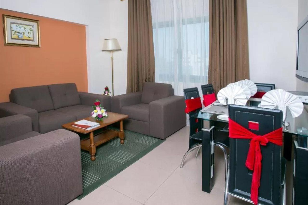 Safeer Plaza Hotel Маскат Екстериор снимка